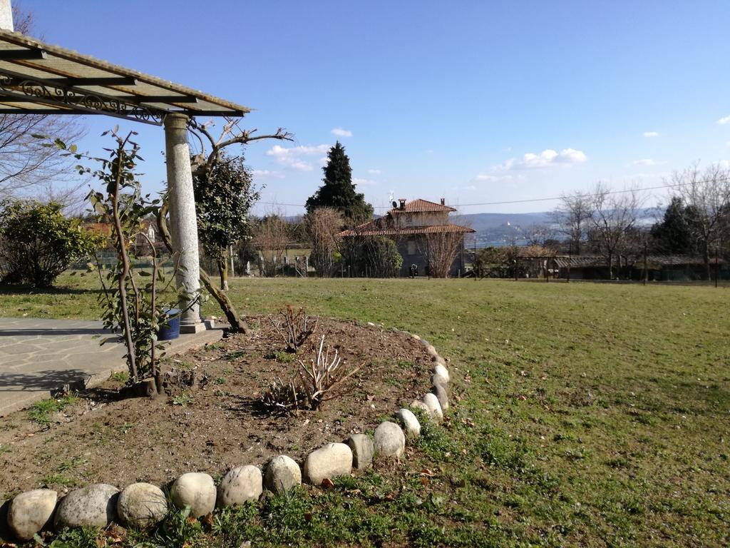 Casale Cadeloro Villa Nebbiuno Exterior foto