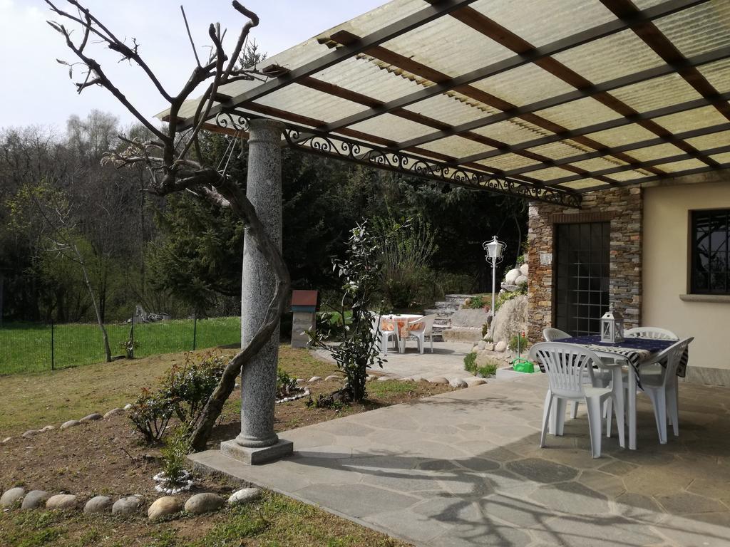 Casale Cadeloro Villa Nebbiuno Exterior foto