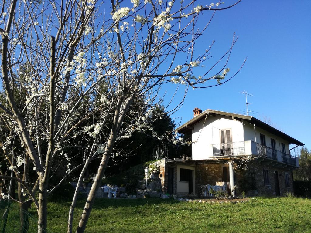 Casale Cadeloro Villa Nebbiuno Exterior foto