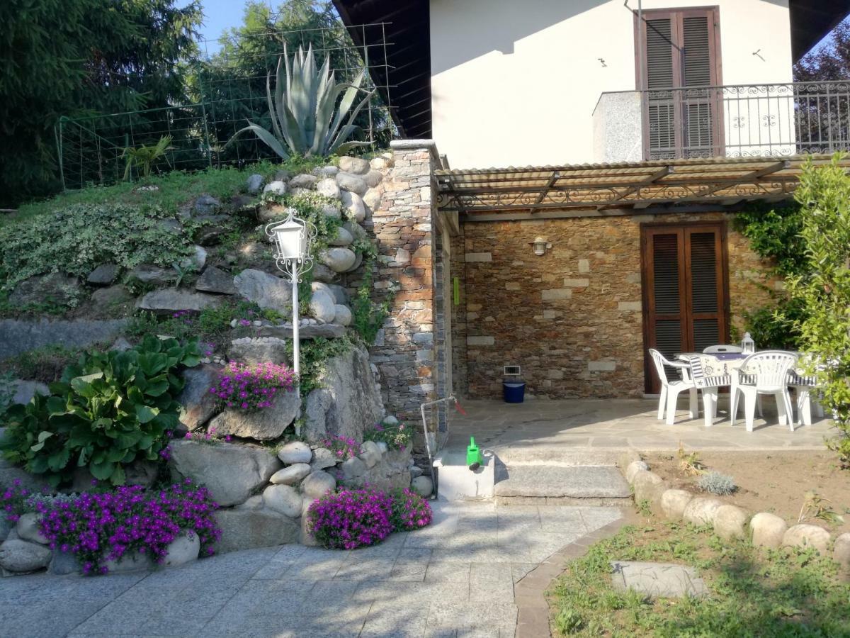Casale Cadeloro Villa Nebbiuno Exterior foto
